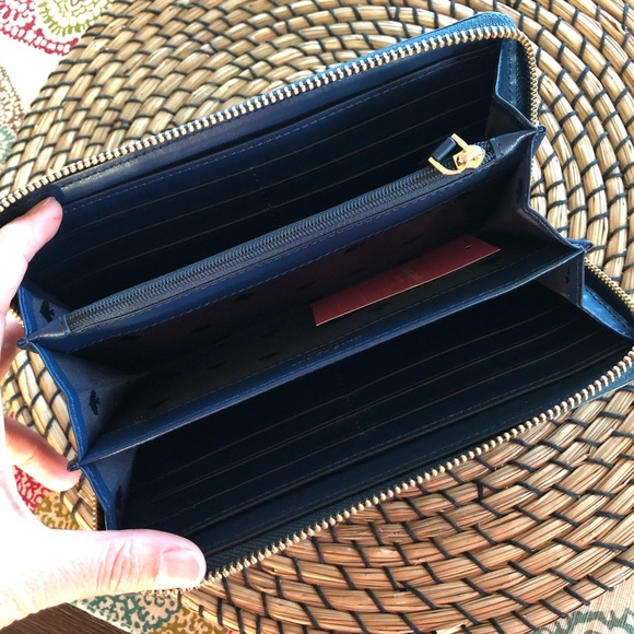 Kate Spade Wallet - Picture 3 of 4